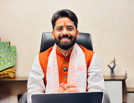 Maneesh Pratap Singh, Founder of YogKulam